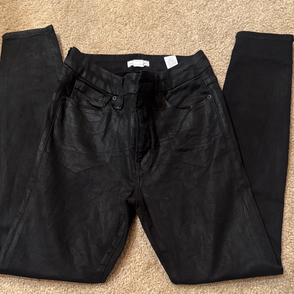 Good American GLC001ST Black Skinny Pants. Shinny stretchy. Size 4/27